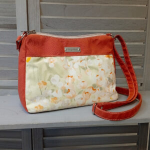 Sac fleurs pastelles et orange à bandoulière